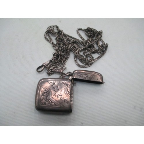 210 - Lot inc vintage silver hallmarked match box on silver coloured chain