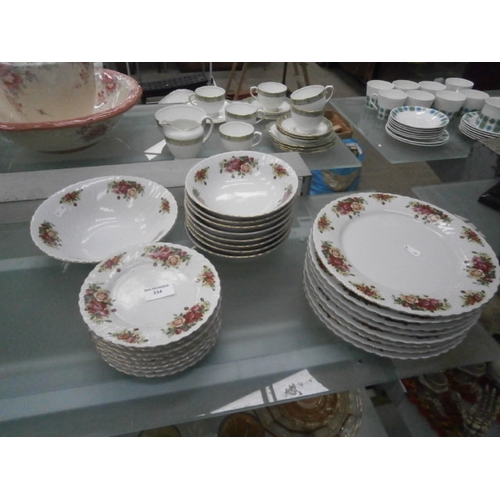 334 - Royal Norfolk tableware