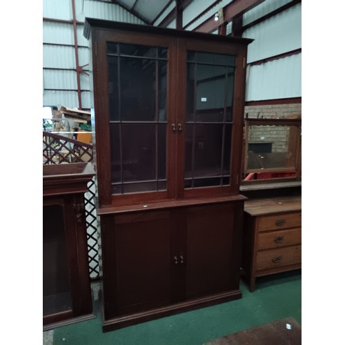 707 - Mahogany bookcase with lower cabinet