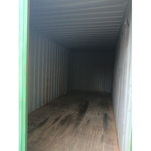 388 - 20ft container, clean interior