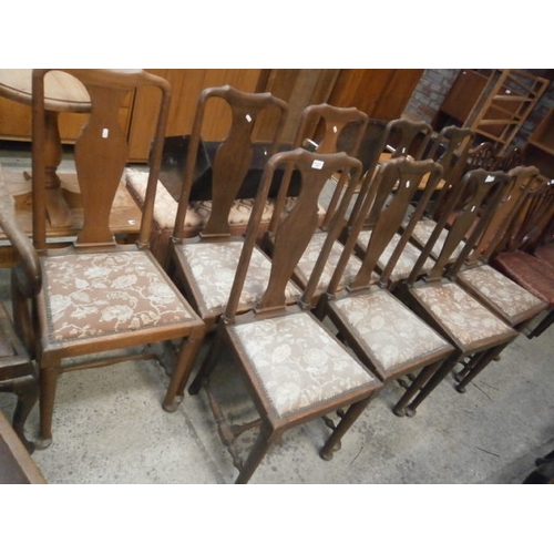 667 - A set of 9 x vintage oak framed dining chairs