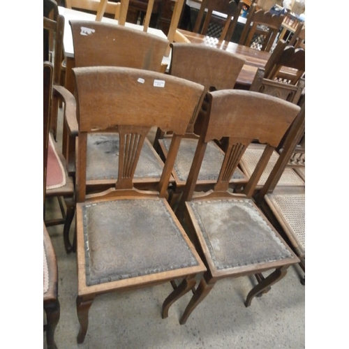 673 - A set of 4 x vintage dining chairs