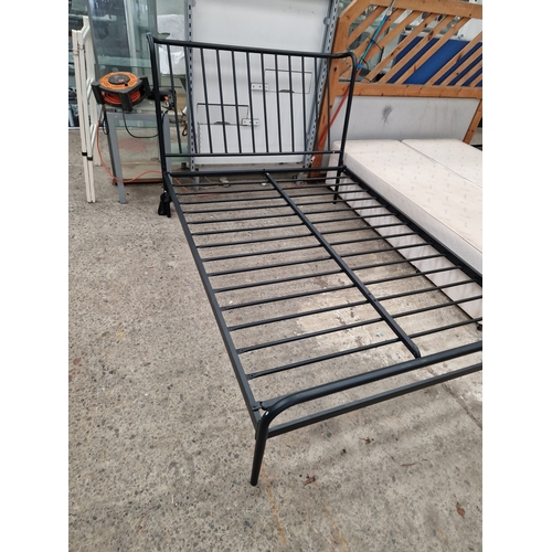 722 - Double metal framed bed