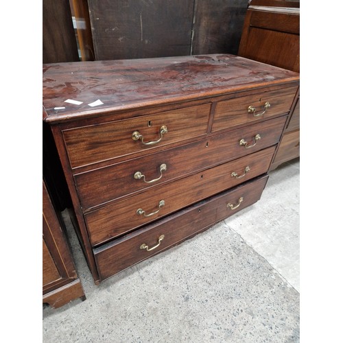 610 - A large antique 2 over 3 drawer chest