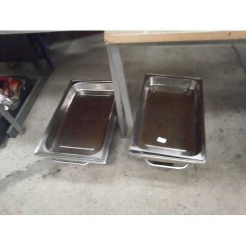 160 - Buffet serving trays