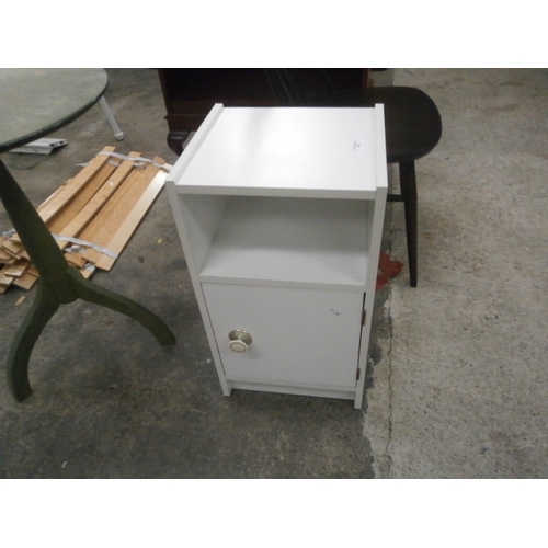 639 - A white bedside cupboard