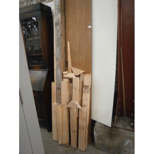 645 - A quantity of timber and chipboard panels