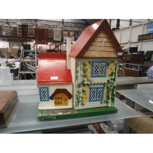 311 - Vintage wooden dolls house