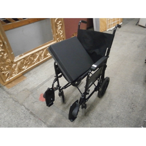 366 - Folding wheelchair