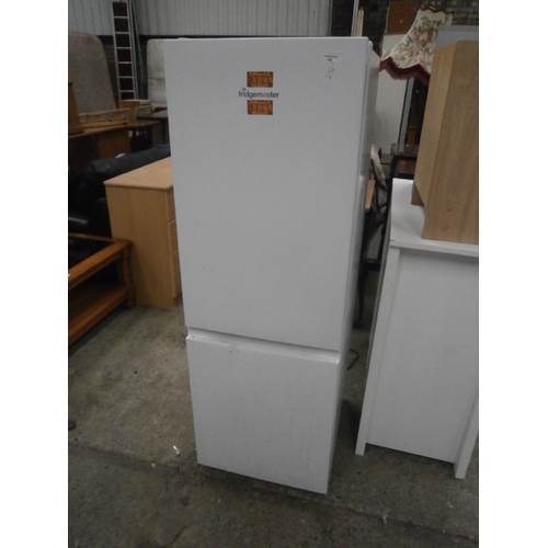 600 - A FRIDGEMASTER fridge freezer