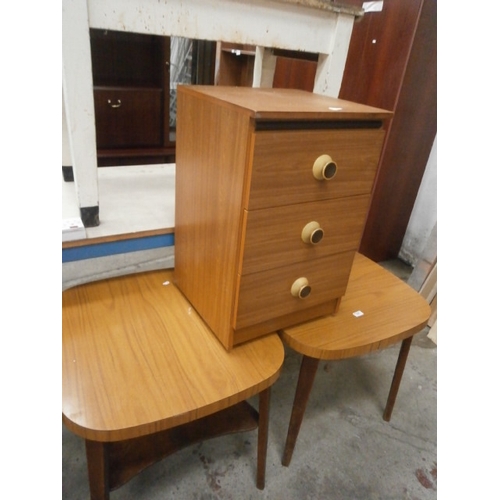 688 - A pair of side tables and a 3 drawer bedside chest