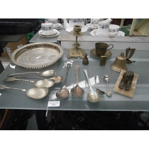 333 - Collection of assorted metal ware