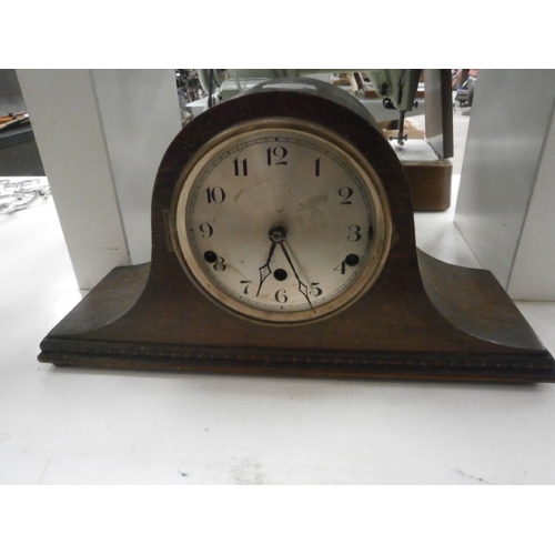 343 - Vintage mantle clock