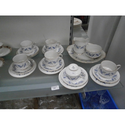 364 - 21 piece Royal Standard Trend tea set