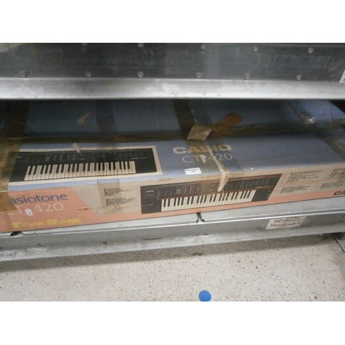 17 - Boxed Casio CT-420 keyboard