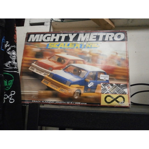 67 - Mighty Metro Scalextric