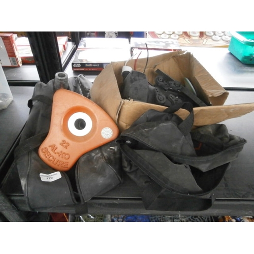 129 - Caravan lock, etc