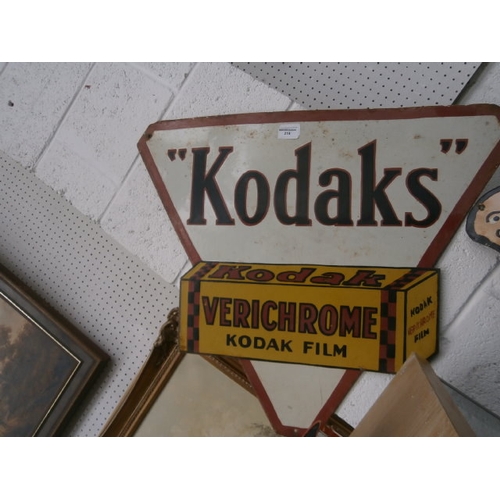 214 - Enamel Kodaks Verichrome sign, W71cm H61cm