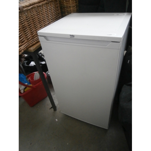 600 - A BEKO fridge