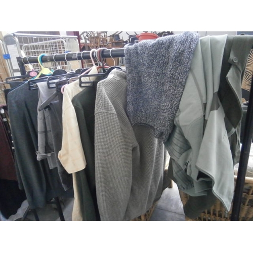 608 - A rail of assorted Gent's trousers etc - rail not included