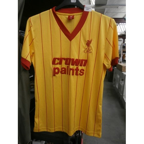 319 - Liverpool football club size small t shirt