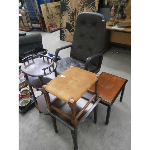 332 - Lot including office chair, small tables, plant stand and stool