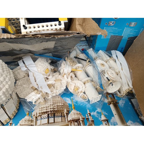 306 - Lego Taj Mahal lego set complete with box