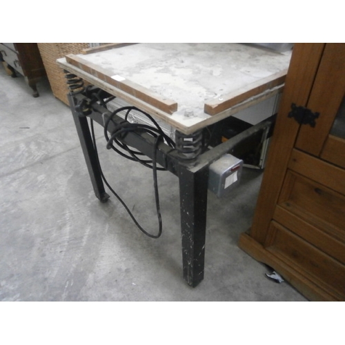 602 - A square vibrating concrete mixer table - as found