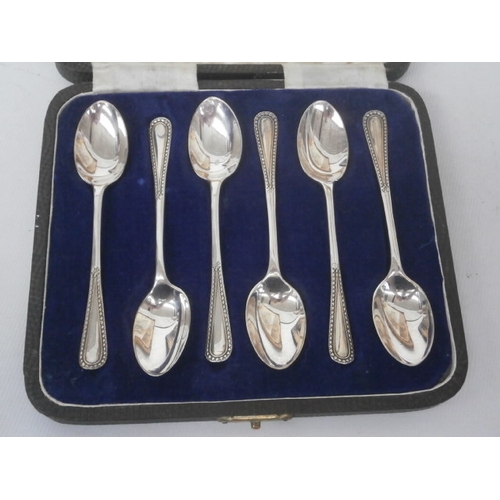 315 - Set of six silver hallmarked spoons