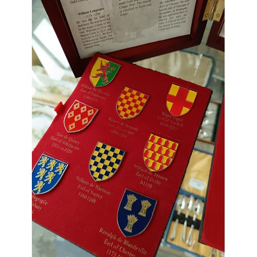 179 - British Kings and Queens pin badges sets