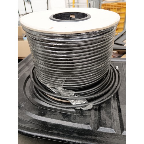 385 - A reel of Ariel cable