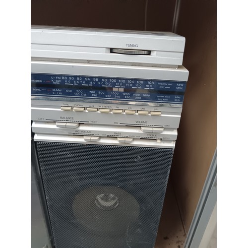 409 - Sharp ghetto blaster no power lead