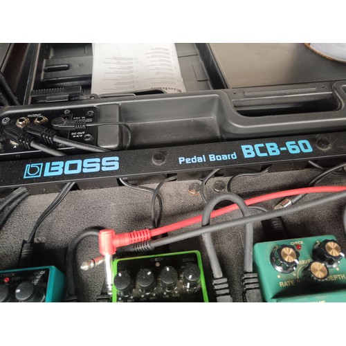 140 - Boss Pedal Board BCB - 60