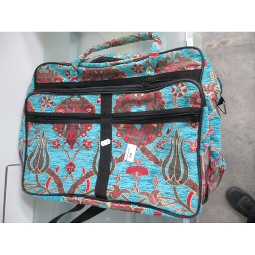 220 - Fashionable bag