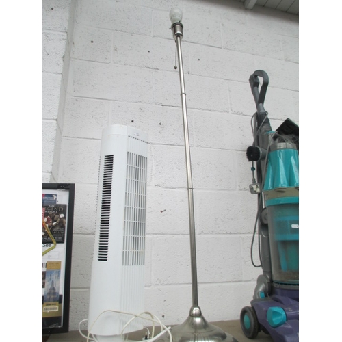 1 - Lot inc modern standard lamp and tower heater both working