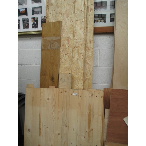 416 - Quantity of assorted timber