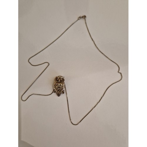 398 - Silver stamped necklace with owl pendant stamped 925