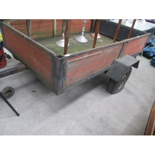 116 - A 2 metre x 1.25 metre trailer reserve has been lowered