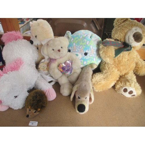 49 - Collection of soft toys