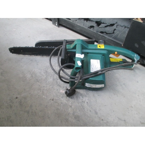 185 - Electric chainsaw working