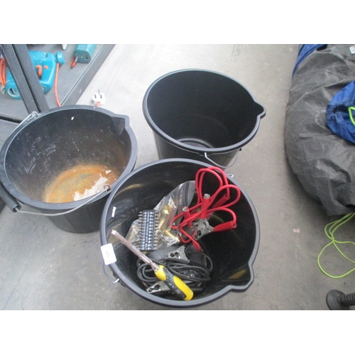 203 - Lot inc buckets, tools, starter cables