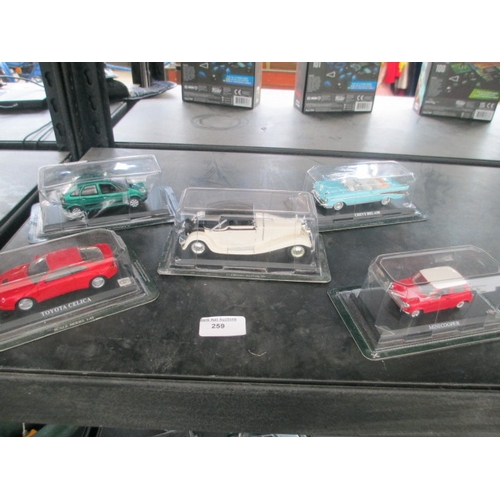 259 - Five assorted diecast models