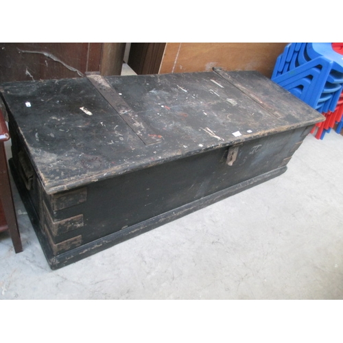 625 - A large vintage wooden storage box with added internal trays