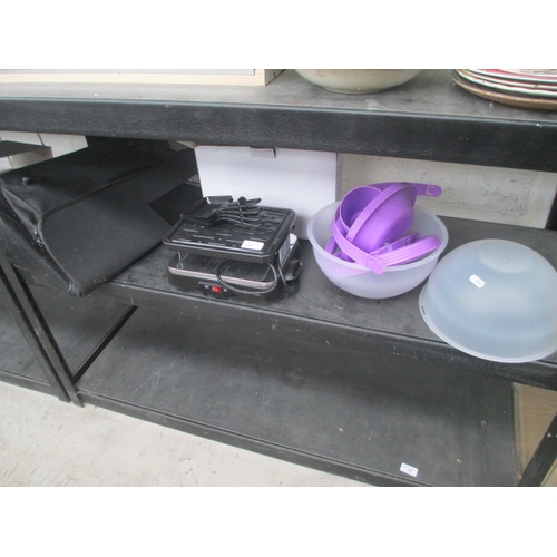 335 - Lot inc Cuisicook grill, plastic crockery and small bag