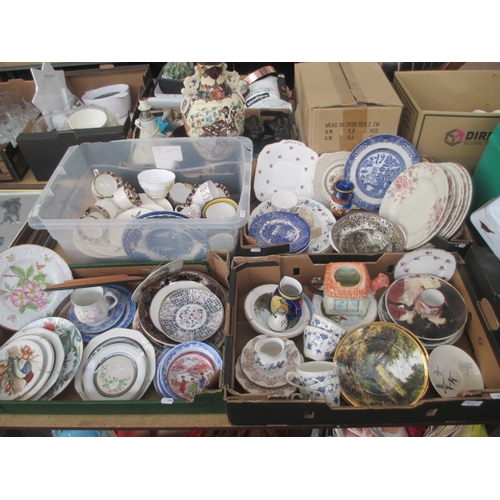 90 - Four boxes of collectable pottery