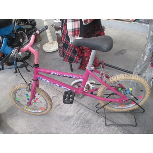 118 - Girls bike