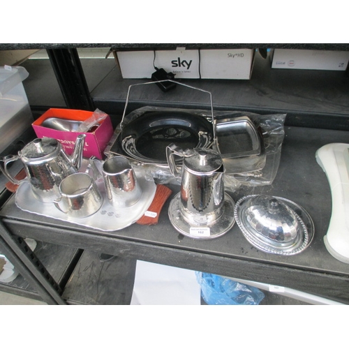 162 - Collection of Stainless steel tea items