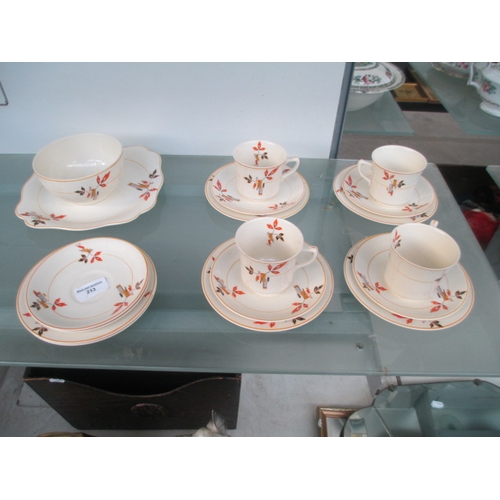 213 - 16 piece floral china set