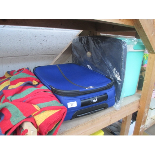 28 - Lot inc wind breaker, small case, bag and cooler box