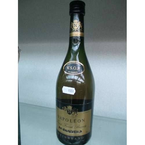 384 - 70cl bottle of Napoleon Brandy unopened